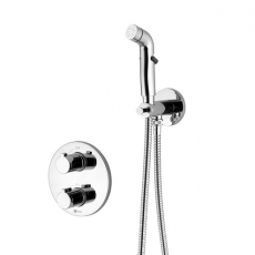  ������������� ��� � ����������� Lemark Yeti LM7819�